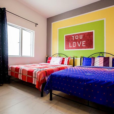 Icolor Home & Stay Ch5 Tanah Rata Exterior photo