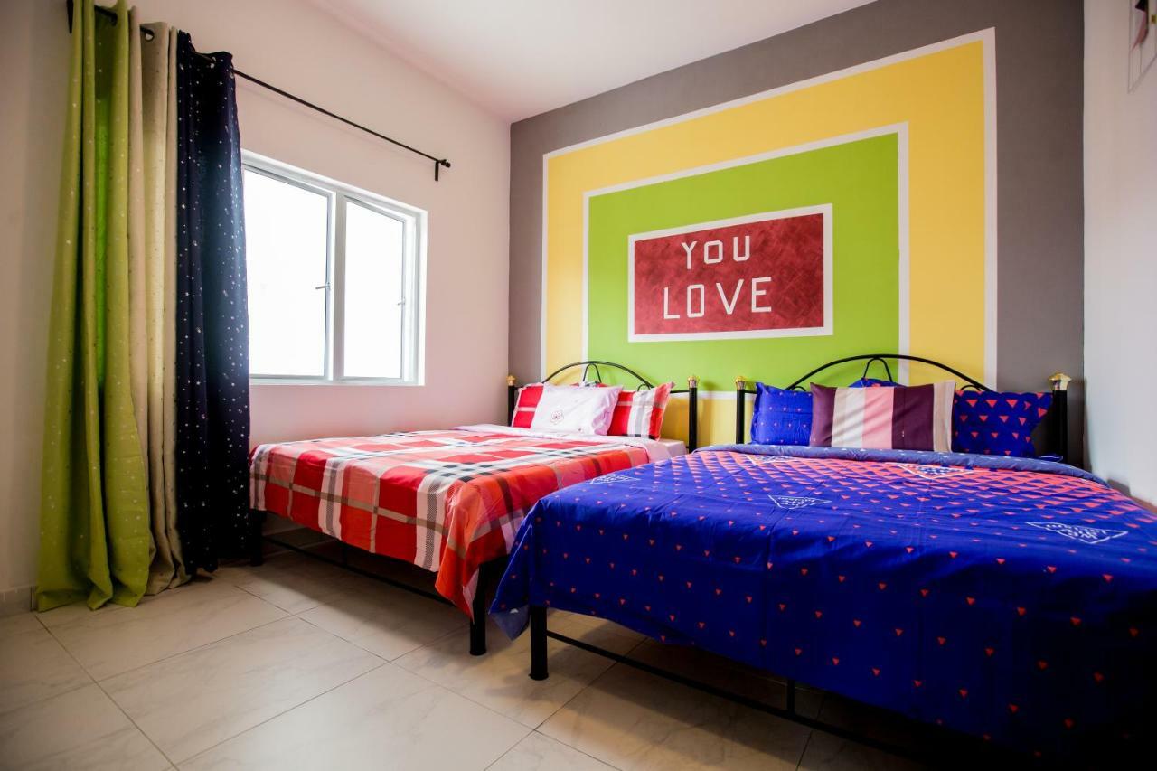 Icolor Home & Stay Ch5 Tanah Rata Exterior photo